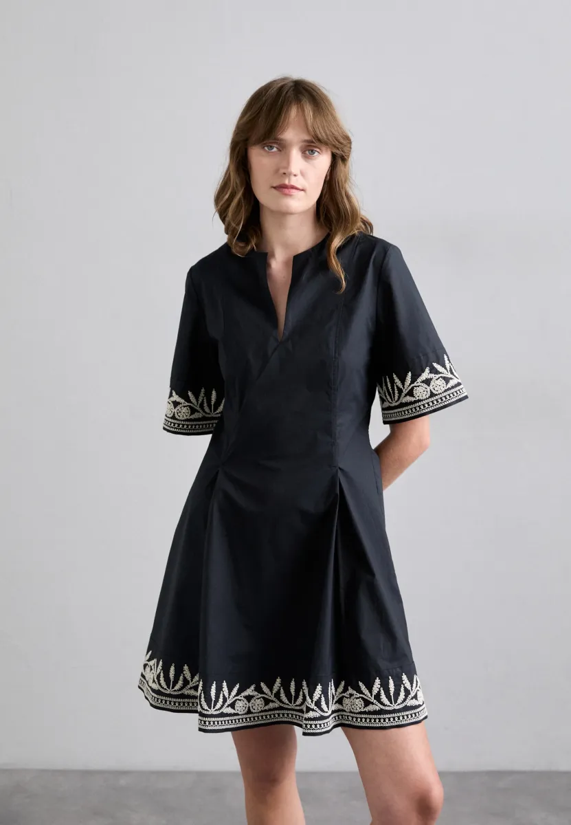 MARY - Freizeitkleid - black