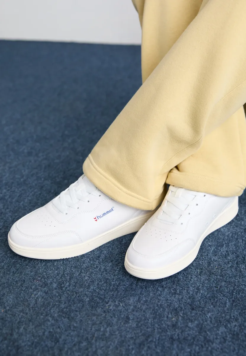 MATCH POINT MP - Sneaker low - bright white