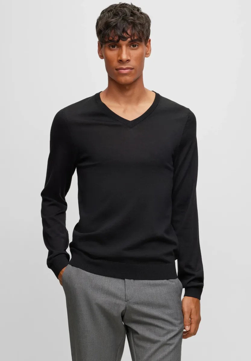 MELBA - Strickpullover - black