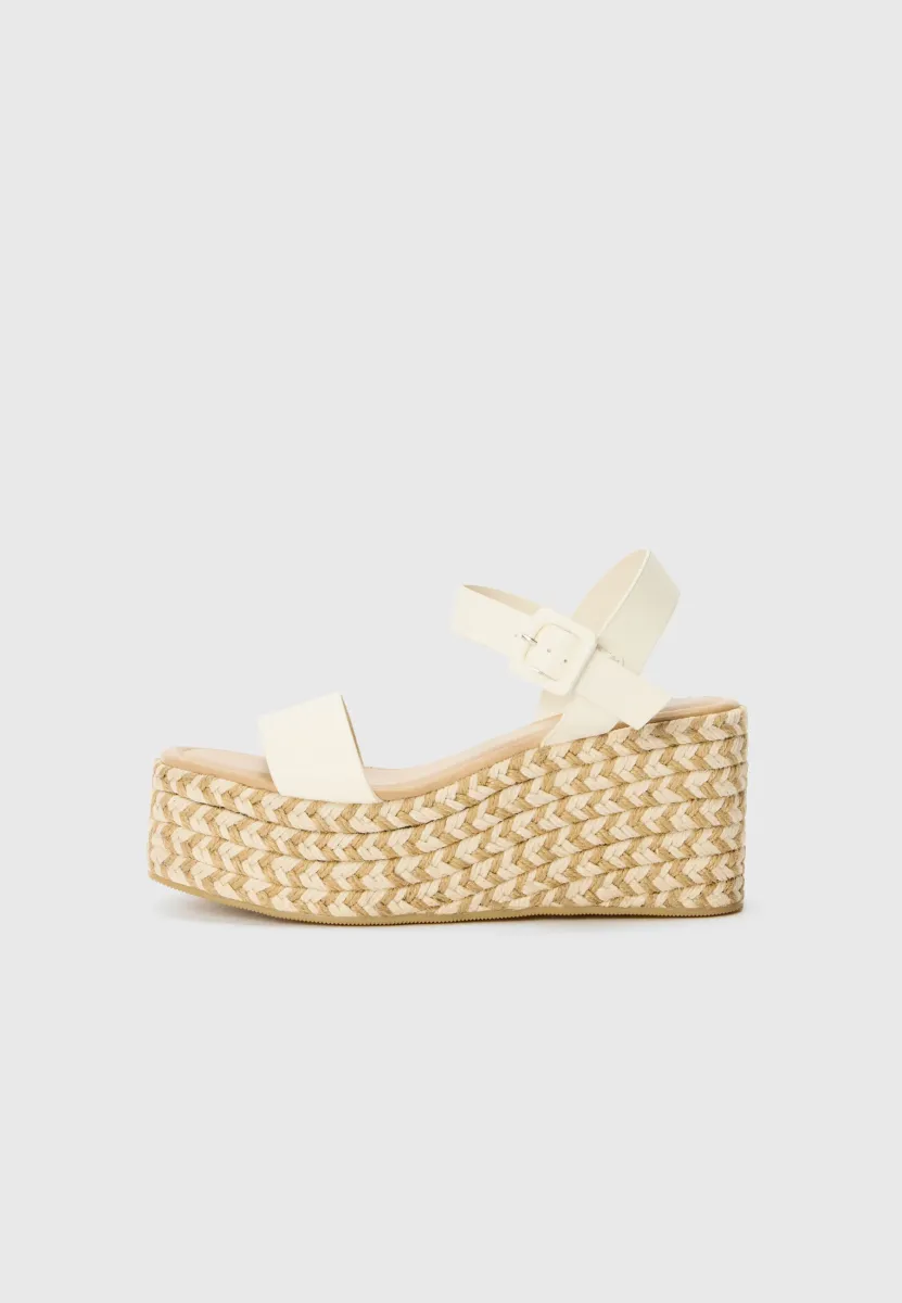 MEMPHIS - Plateausandalette - ice