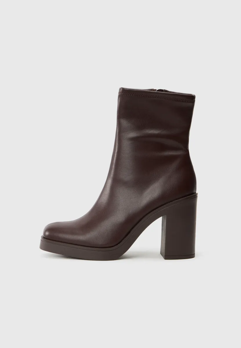 MESMERIZE - High Heel Stiefelette - brown