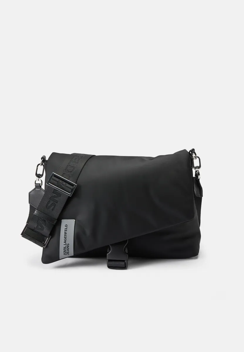 MESSENGER - Umhängetasche - black