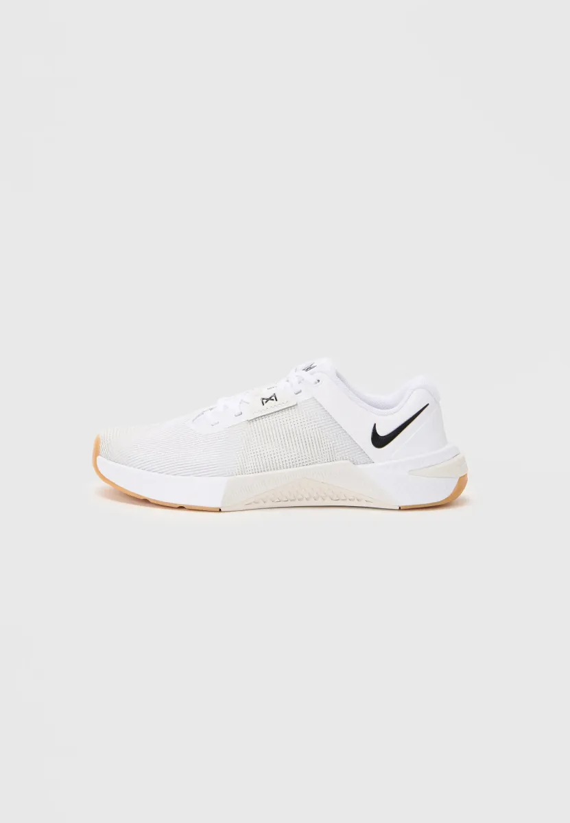 METCON 10 - Trainingsschuh - white/black/platinum-coloured tint/gum brown