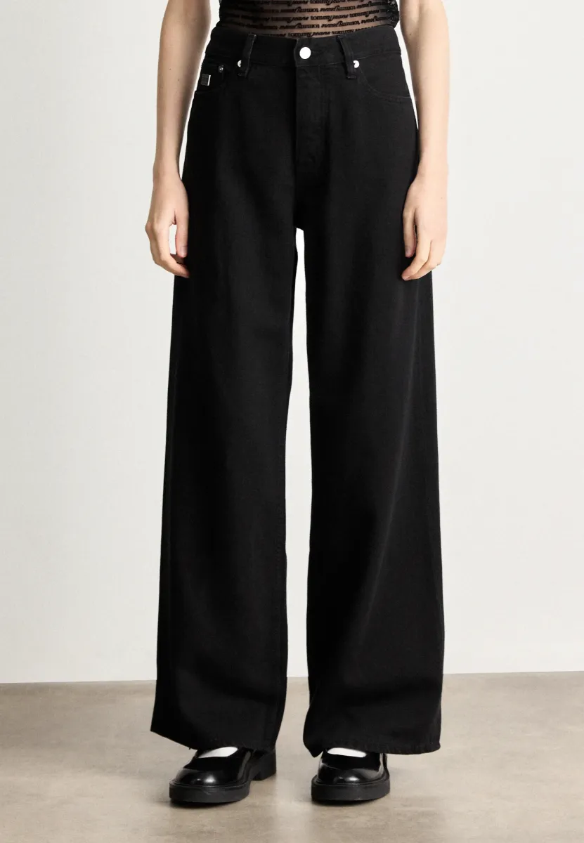 MID RISE LOOSE - Loose Jeans - denim black