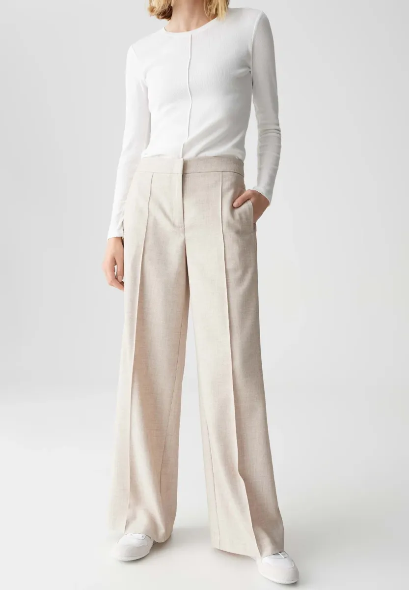 MID RISE WIDE LEG - Stoffhose - macadamia