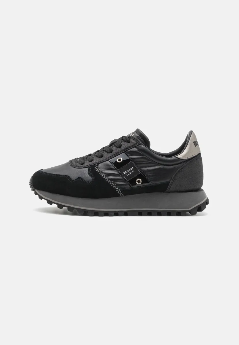 MILLEN - Sneaker low - black