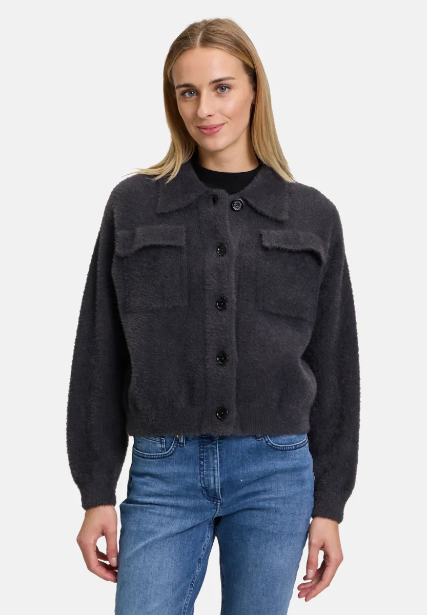 MIT AUFGESETZTER BRUSTTASCHE - Strickjacke - mausgrau