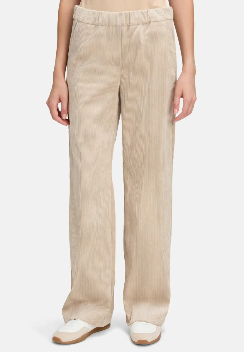 MIT EINGRIFFTASCHEN - Stoffhose - beige