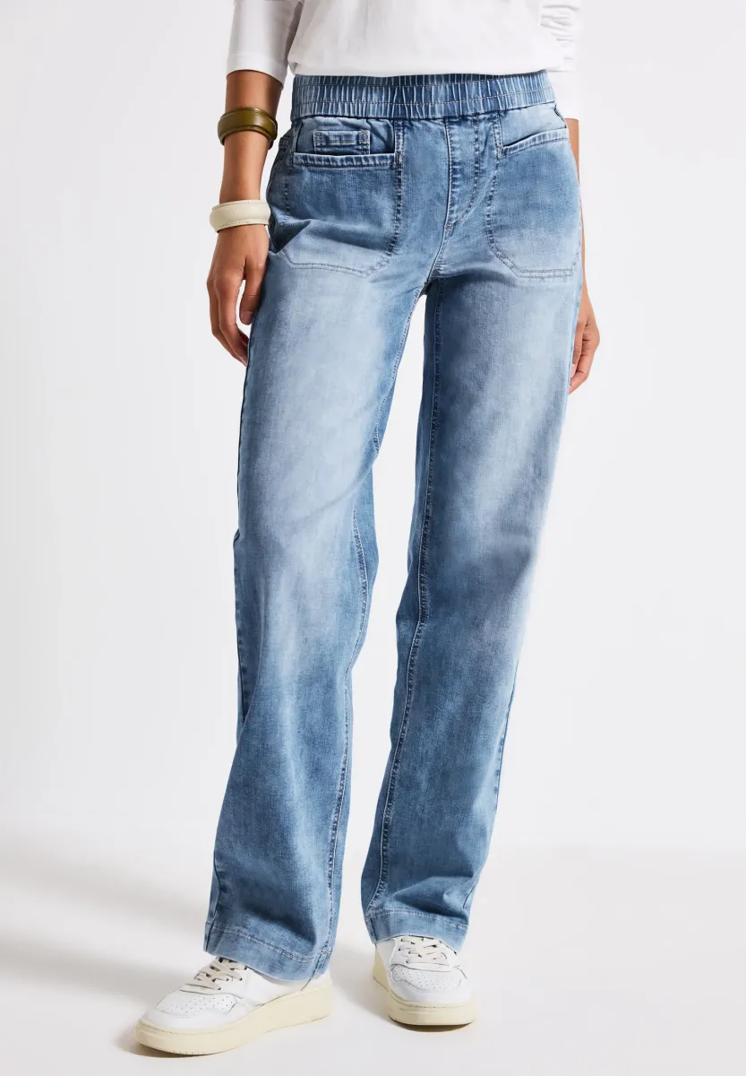 MIT ELASTIKBUND - Loose Jeans - blau
