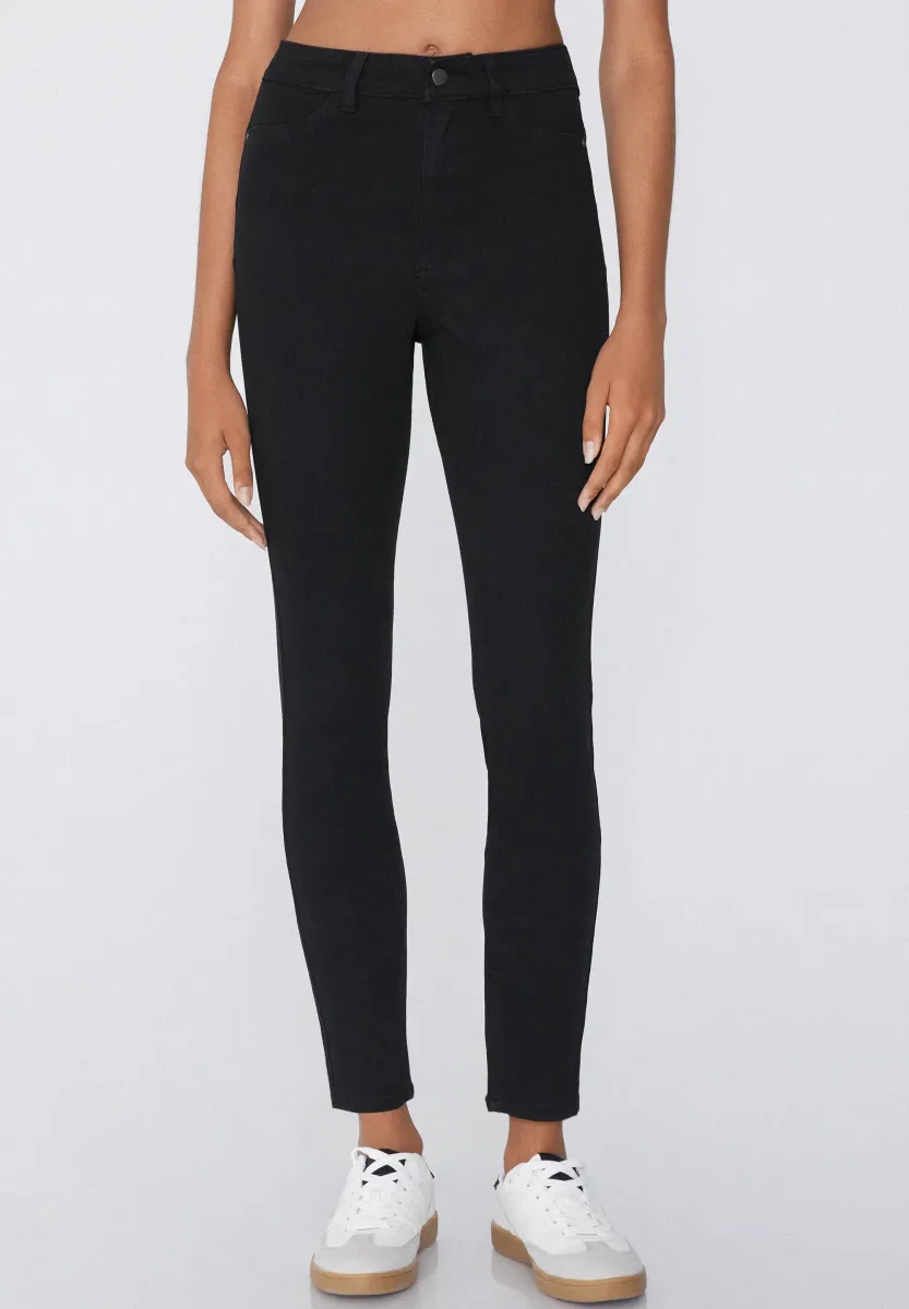 MIT HOHEM BUND - Jeans Slim Fit - Black