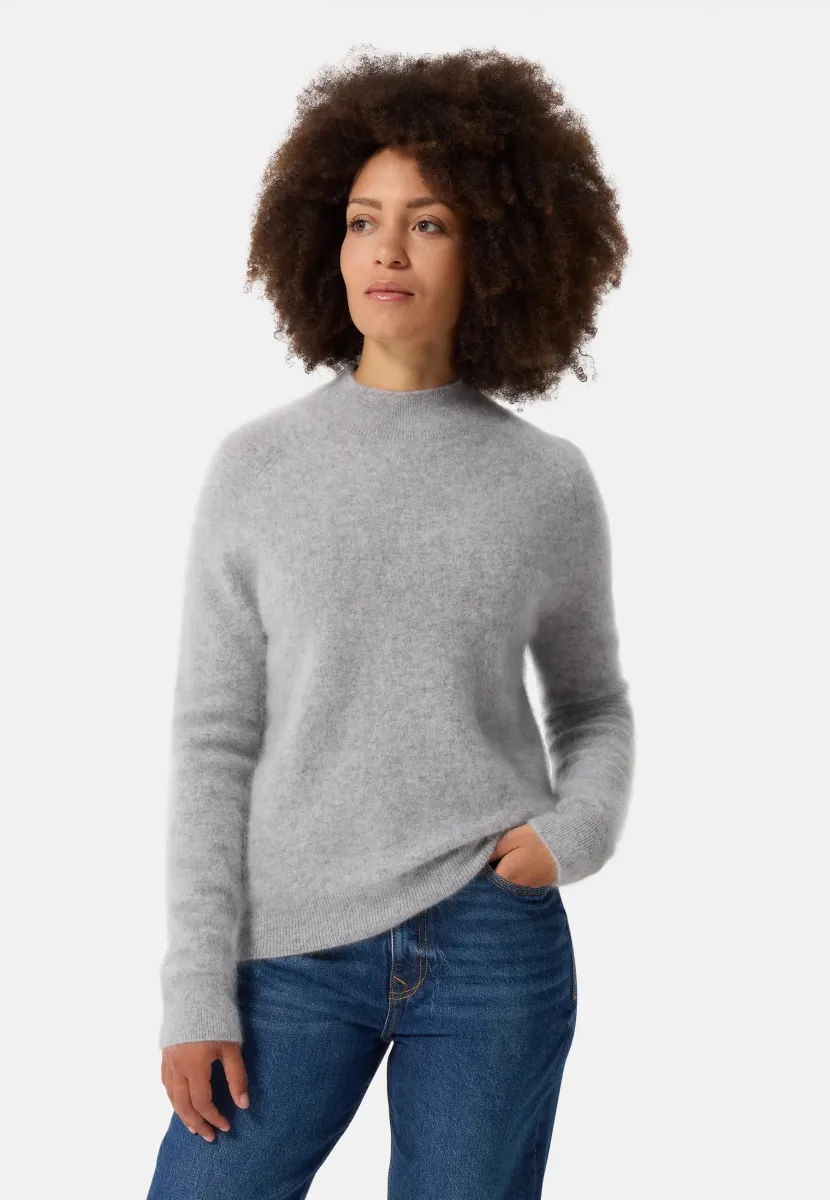 MIT KURZEM STEHKRAGEN - Strickpullover - hellgrau