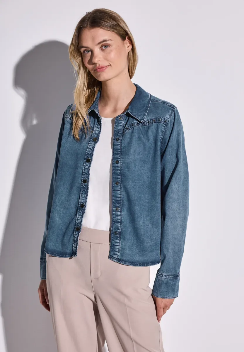 MIT NIETEN - Jeansjacke - blau