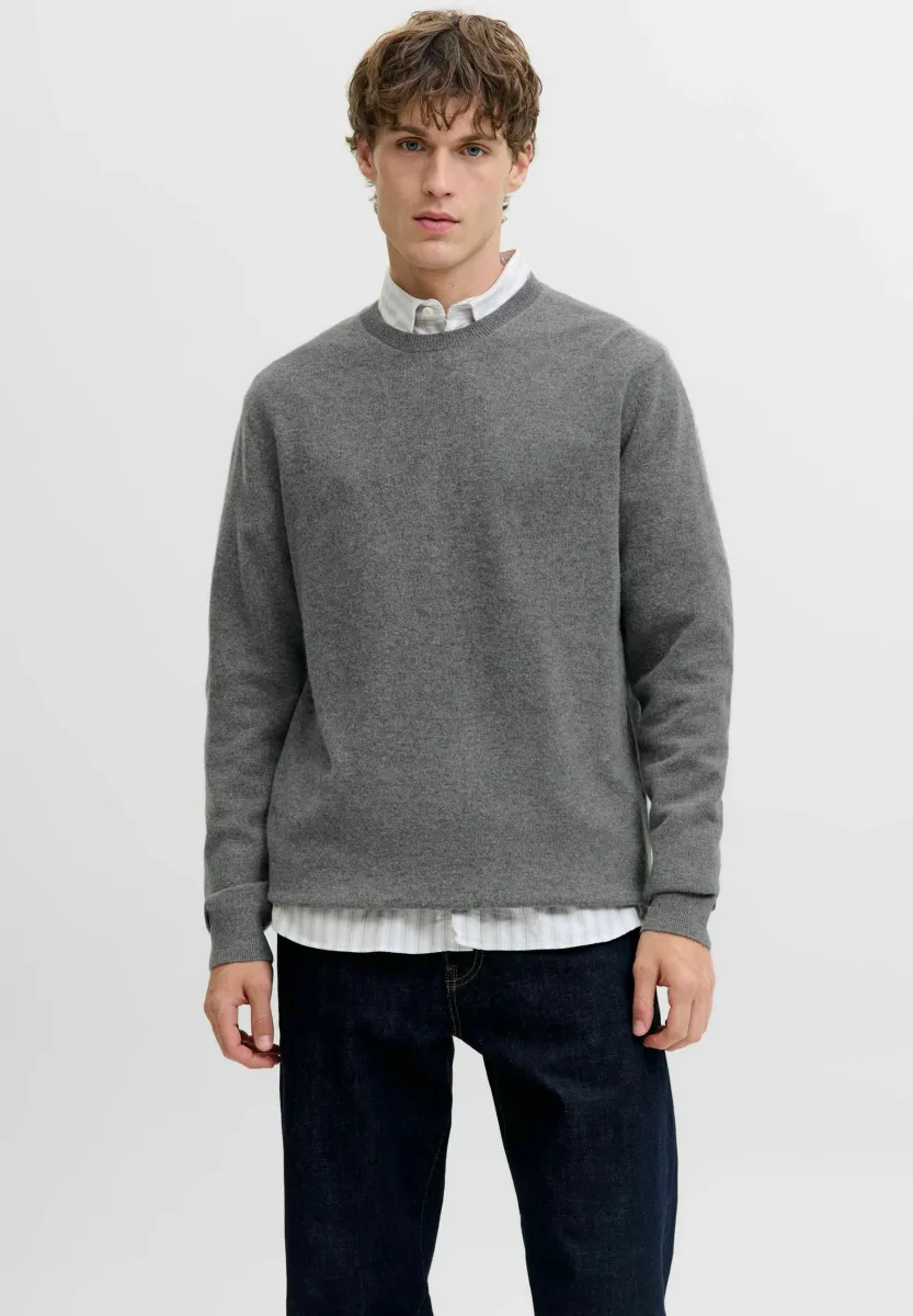 MIT RUNDHALS  - Strickpullover - grey melange