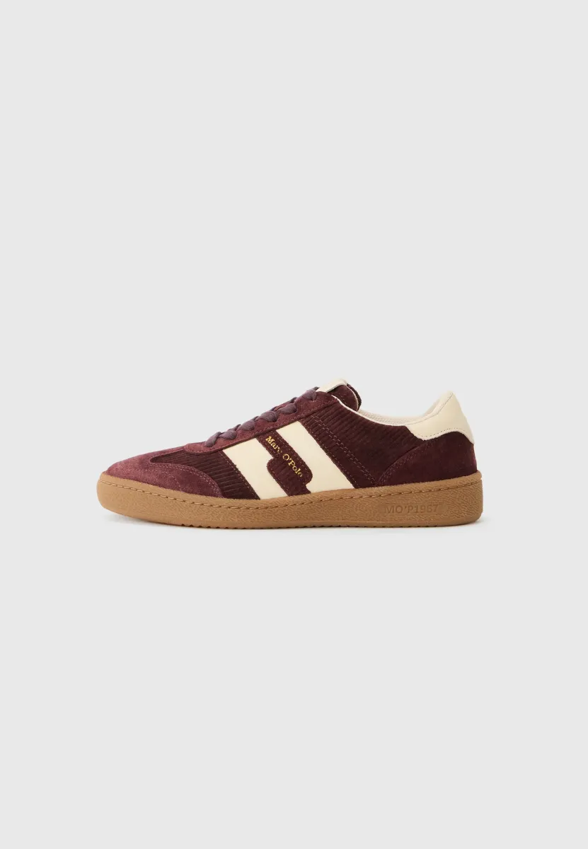 MODEL COURT - Sneaker low - dark aubergine/red raw