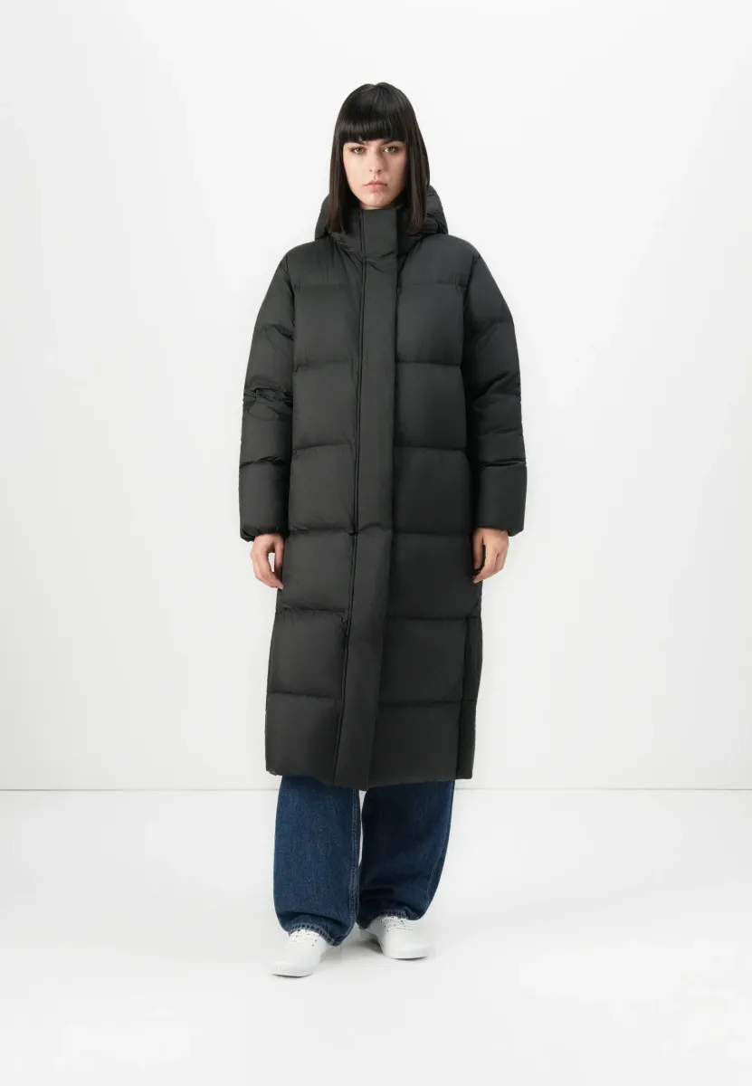 MODERN MAXI COAT - Daunenmantel - black