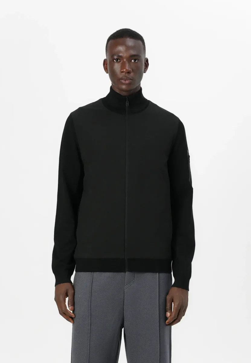 MOMENTUM - Strickjacke - black