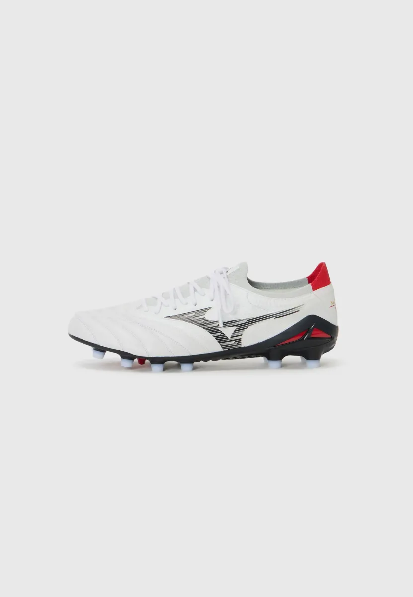 MORELIA NEO IV - Fußballschuhe für festen Untergrund - white/black/chinese red