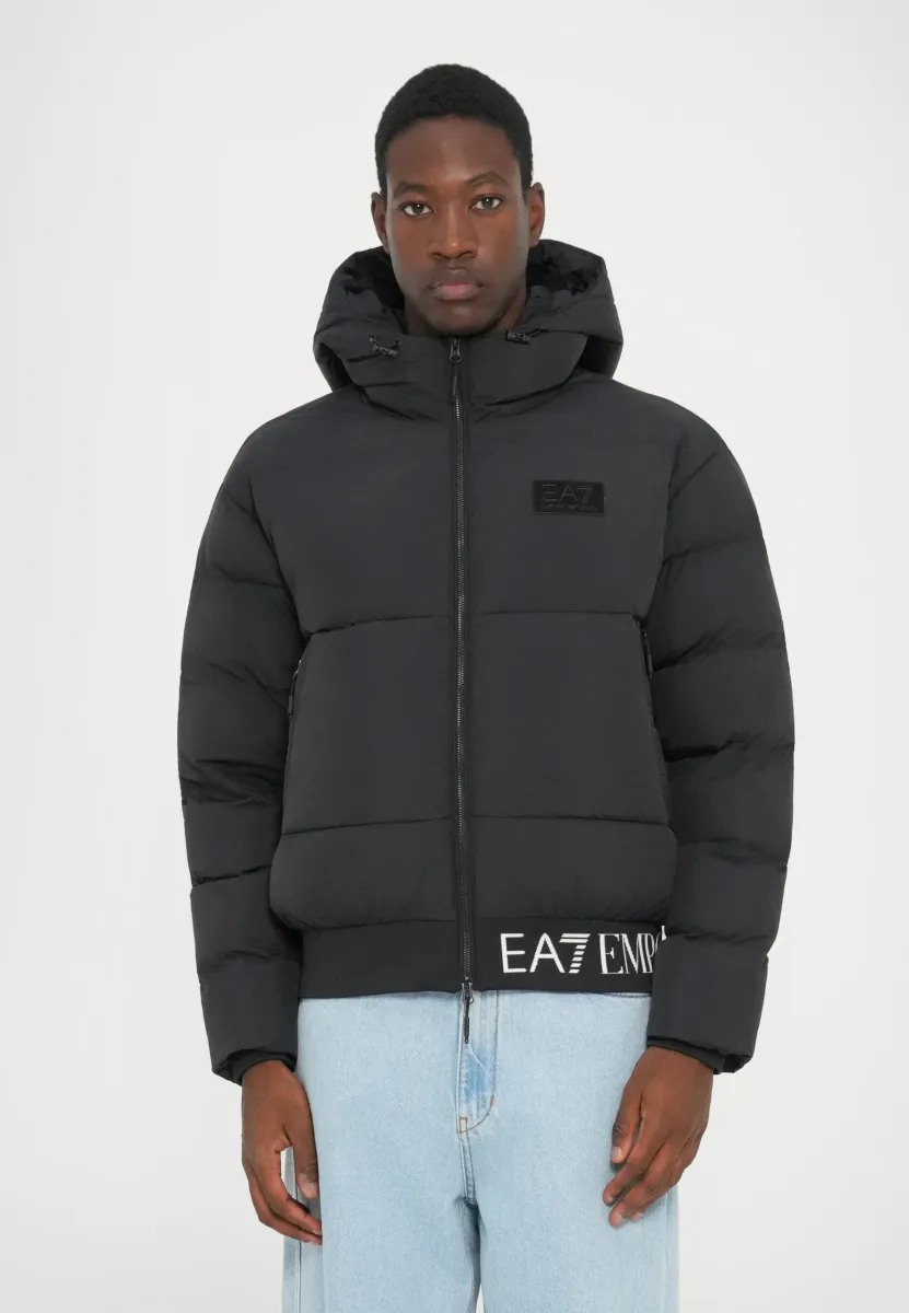 MOUNTAIN JACKET BIG LOGO - Winterjacke - black