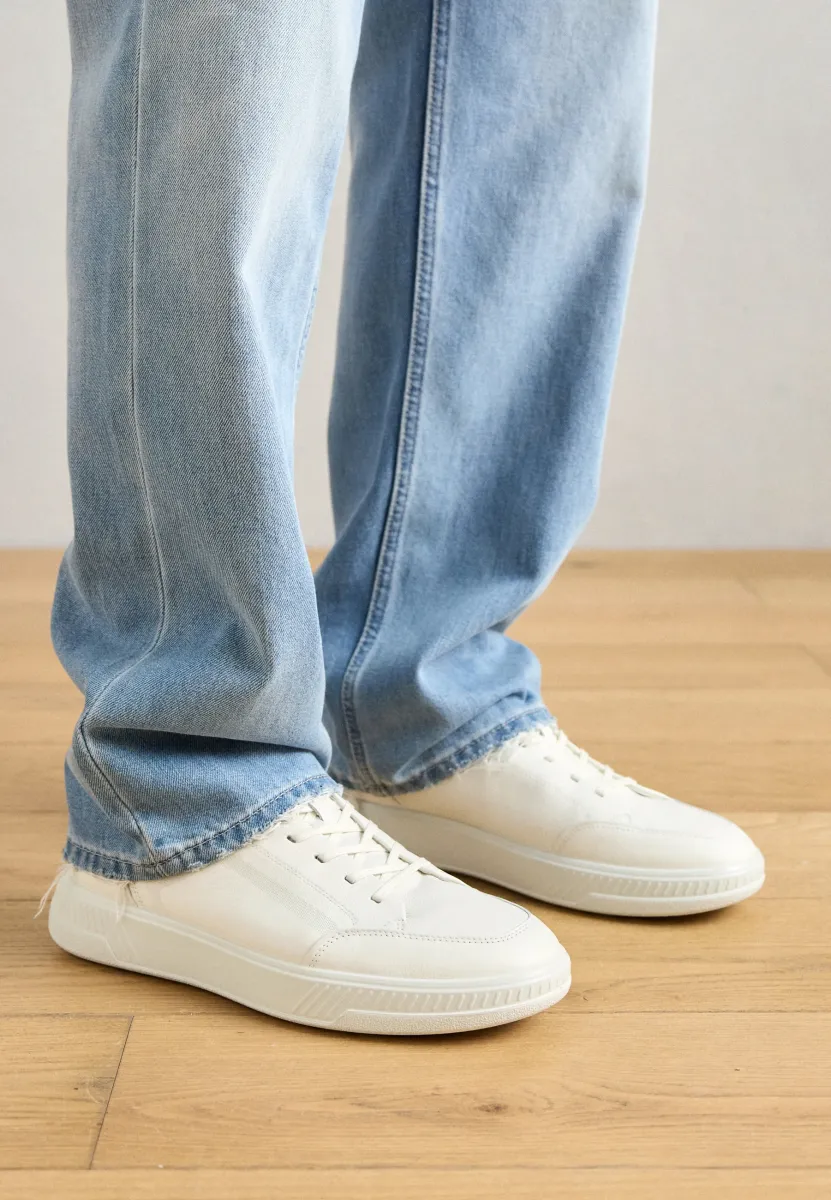 MOVE - Sneaker low - white/marine