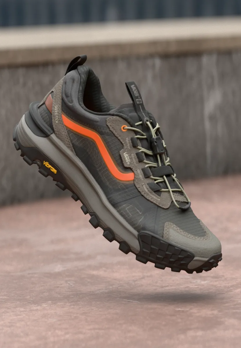 MTE CROSSPATH XC GORE TEX UNISEX - Sneaker low - black/orange