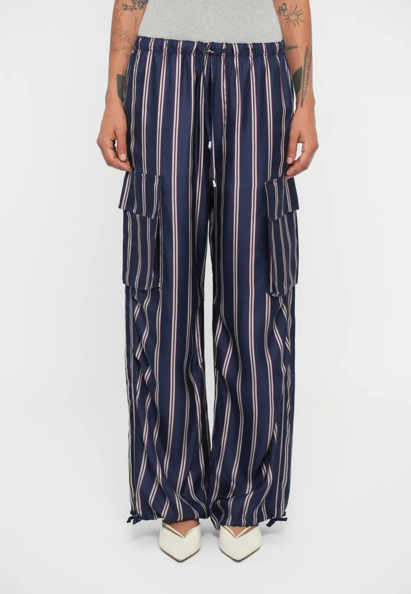 NASREEN - Cargohose - navy/plum