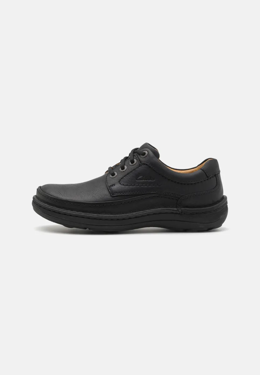 NATURE THREE - Sportlicher Schnürer - black