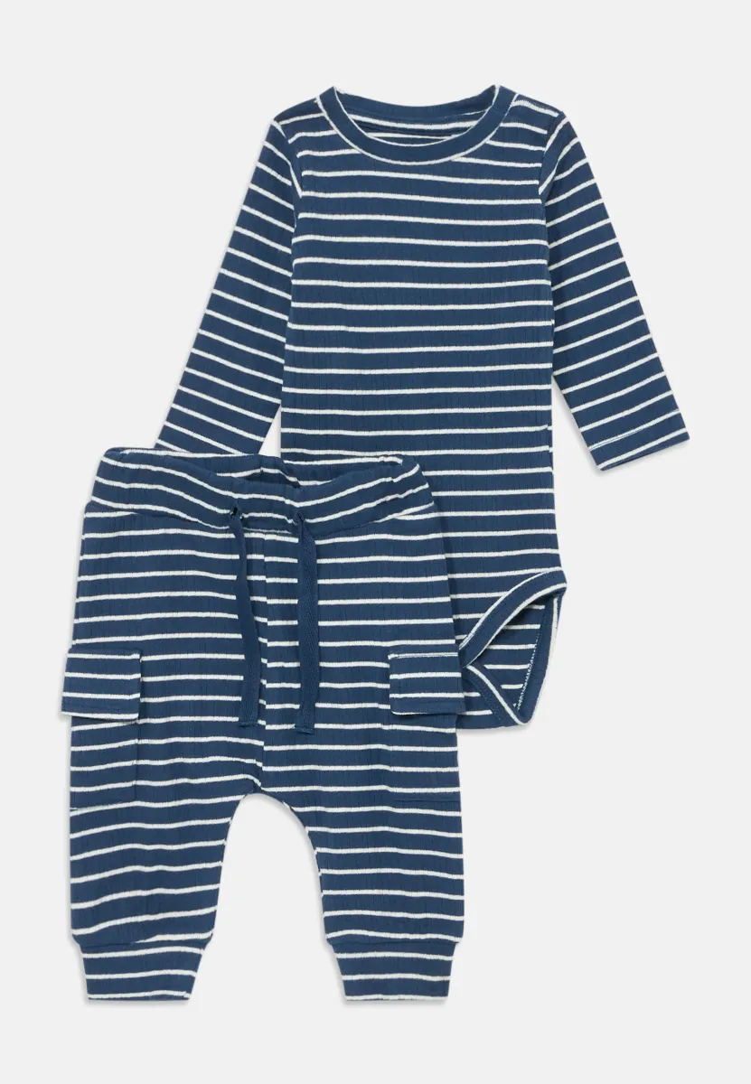 NBMOCONNOR SET - Langarmshirt - insignia blue