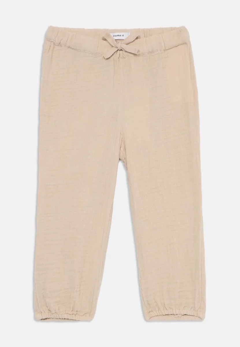 NBNOSAFI PANT UNISEX - Stoffhose - peyote