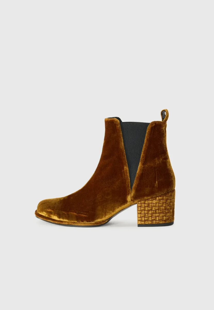 NEANDRA - Ankle Boot - bronce