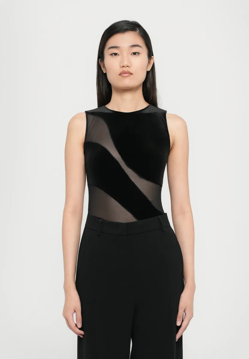 NIGHT CREATURE  - Top - black