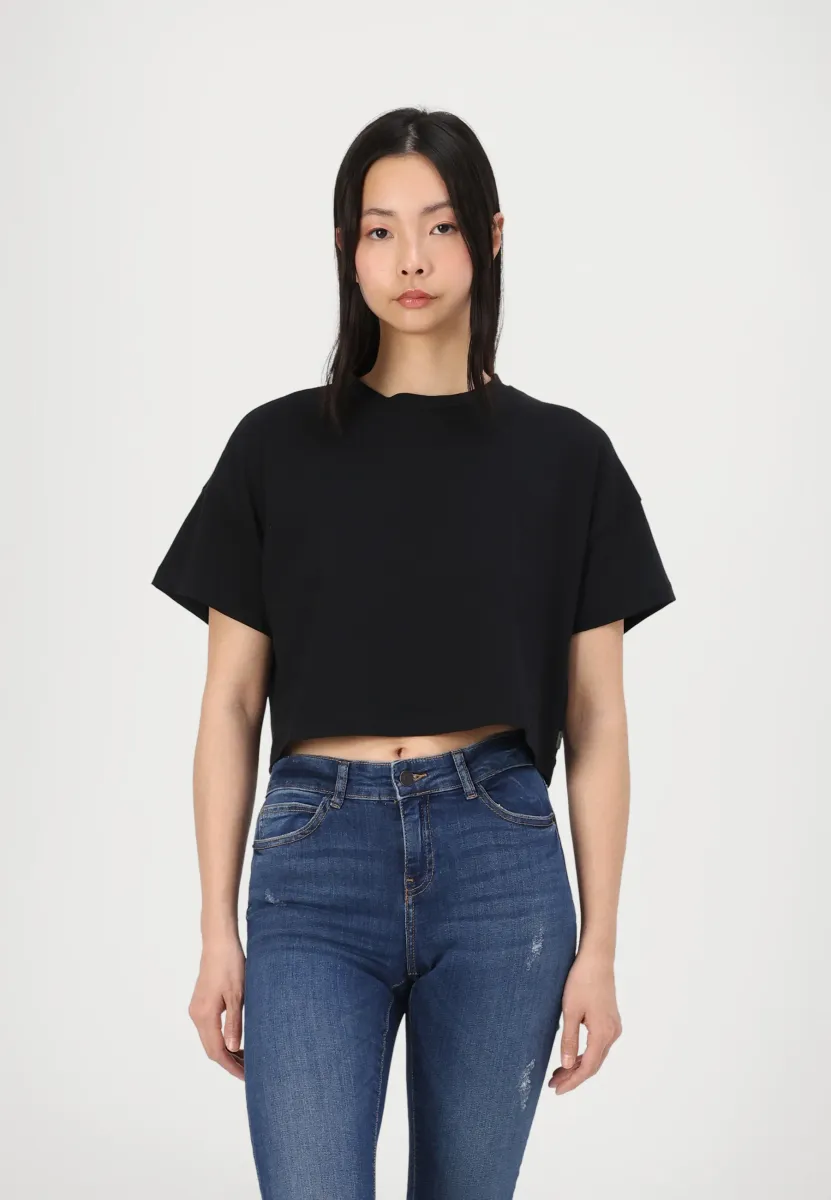 NMALENA O NECK SEMICROP - T-Shirt basic - black