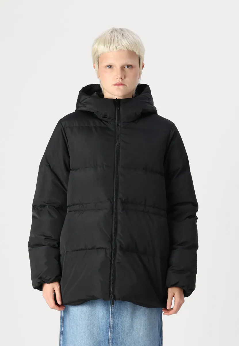 NMCERISE WAISTED JACKET - Daunenjacke - black