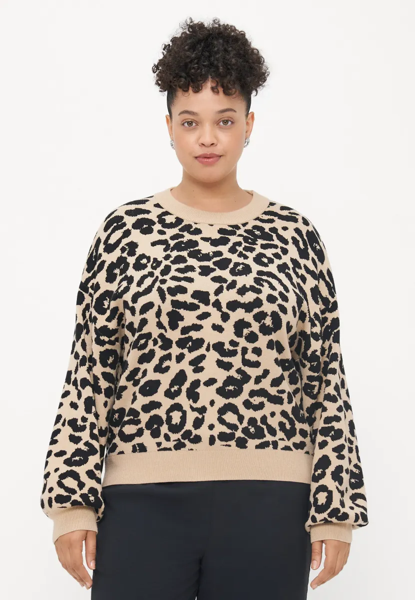 NMCHARLOTT O NECK CURVE - Strickpullover - beige/black