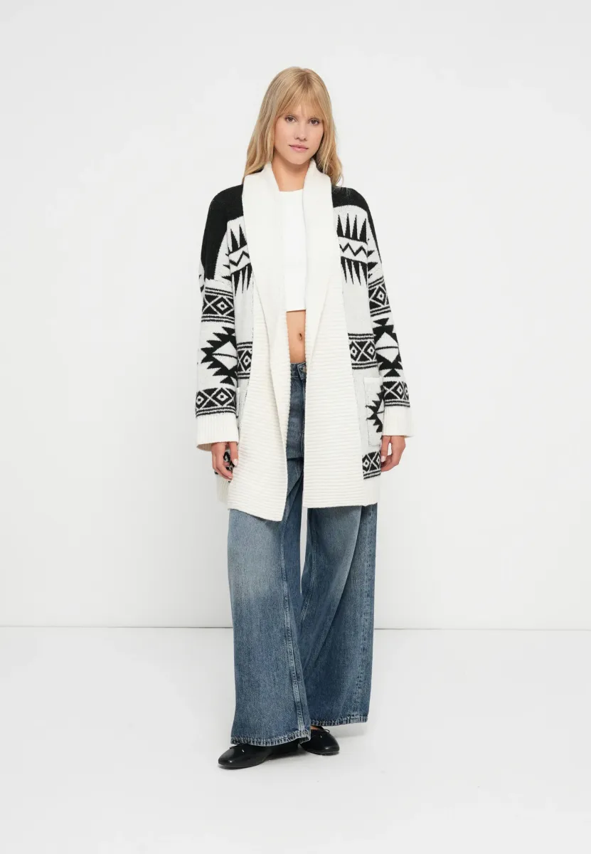 NMLEISE COATIGAN  - Strickjacke - eggnog/black