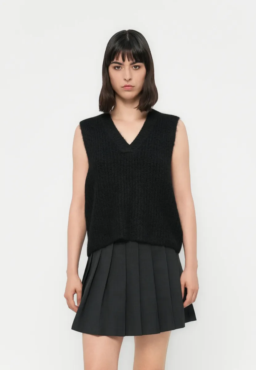 NOVAH V NECK - Strickpullover - black