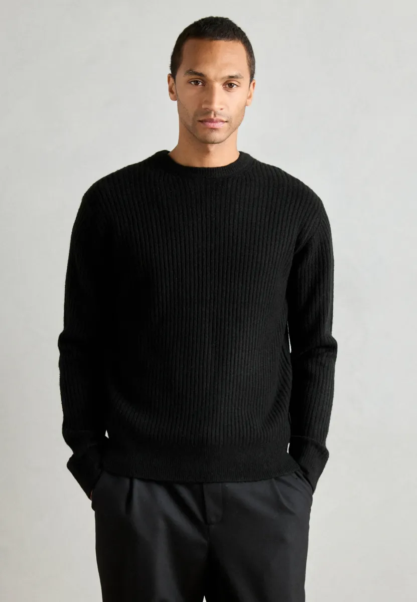 O NECK - Strickpullover - black