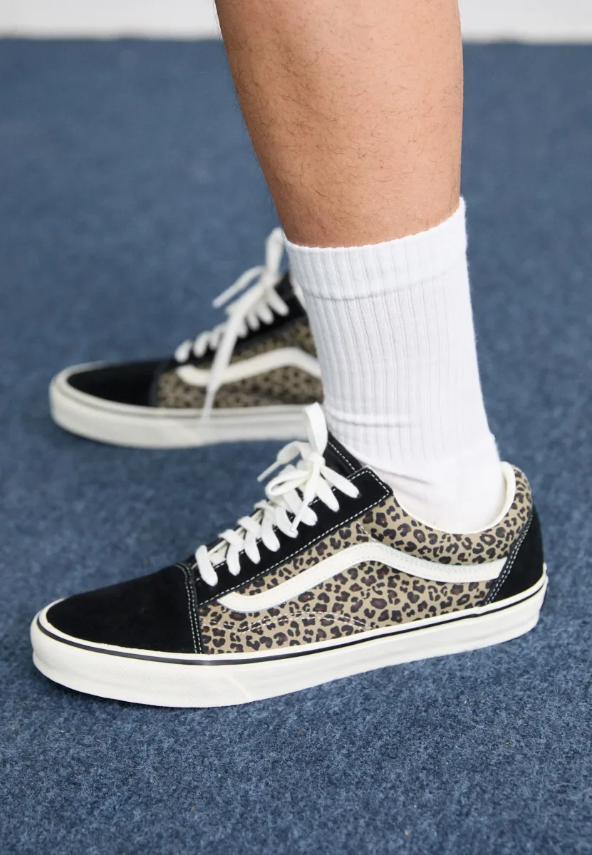 OLD SKOOL UNISEX - Sneaker low - black