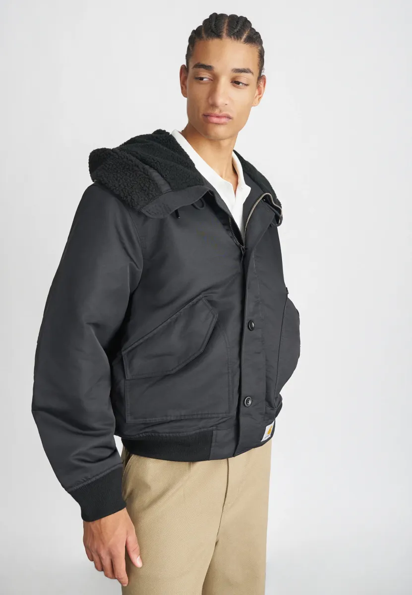 OLTERA - Bomberjacke - black