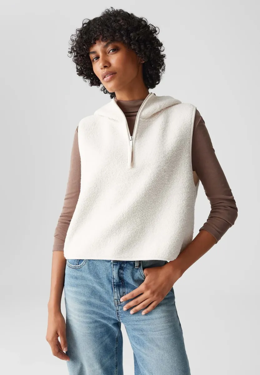 ONE SIZE BOXY FIT - Weste - soft cream