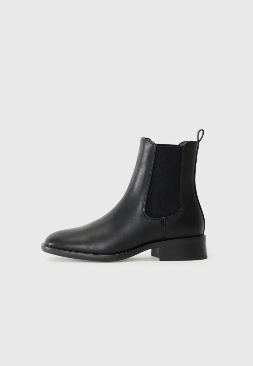 ONLBENNI - Stiefelette - black
