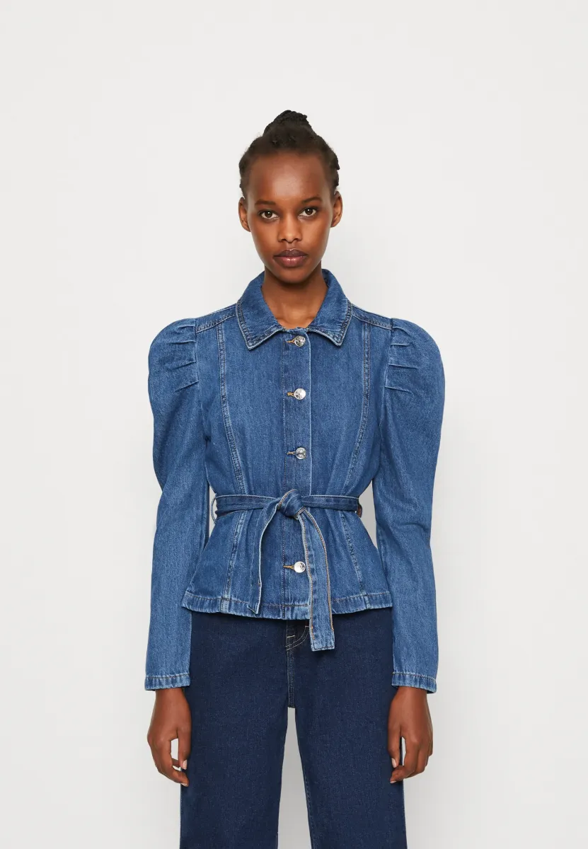 ONLJULES BELT JACKET - Jeansjacke - medium blue