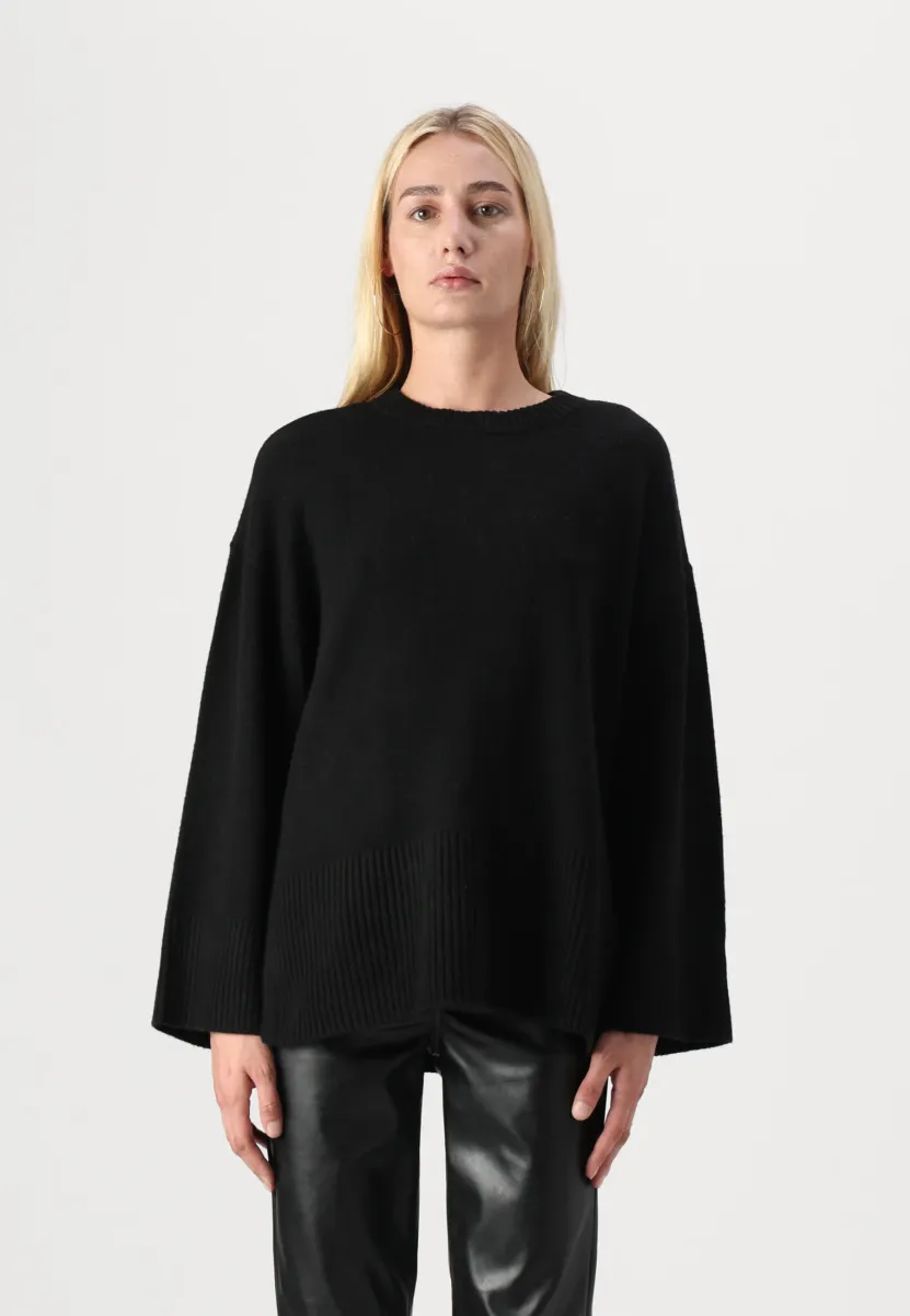 ONLLOUISE - Strickpullover - black
