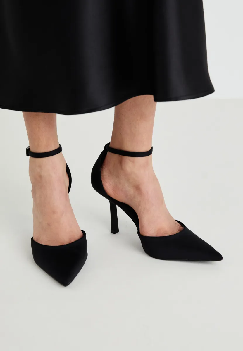 ONLPETRA - High Heel Pumps - black