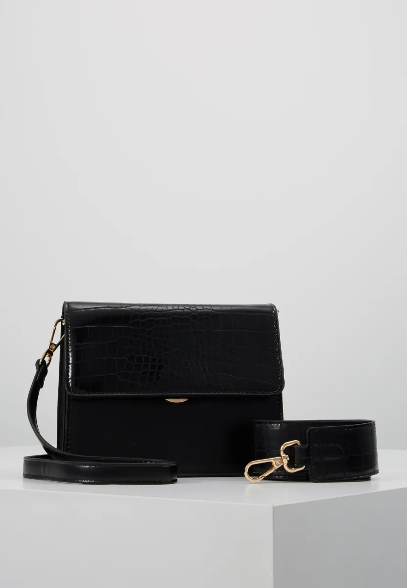 ONLSARAH BAG - Umhängetasche - black