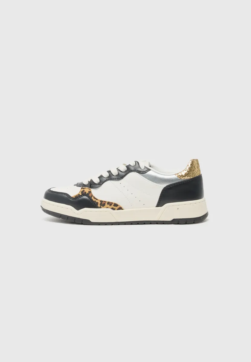 ONLSWIFT FUNKY - Sneaker low - whiite/black