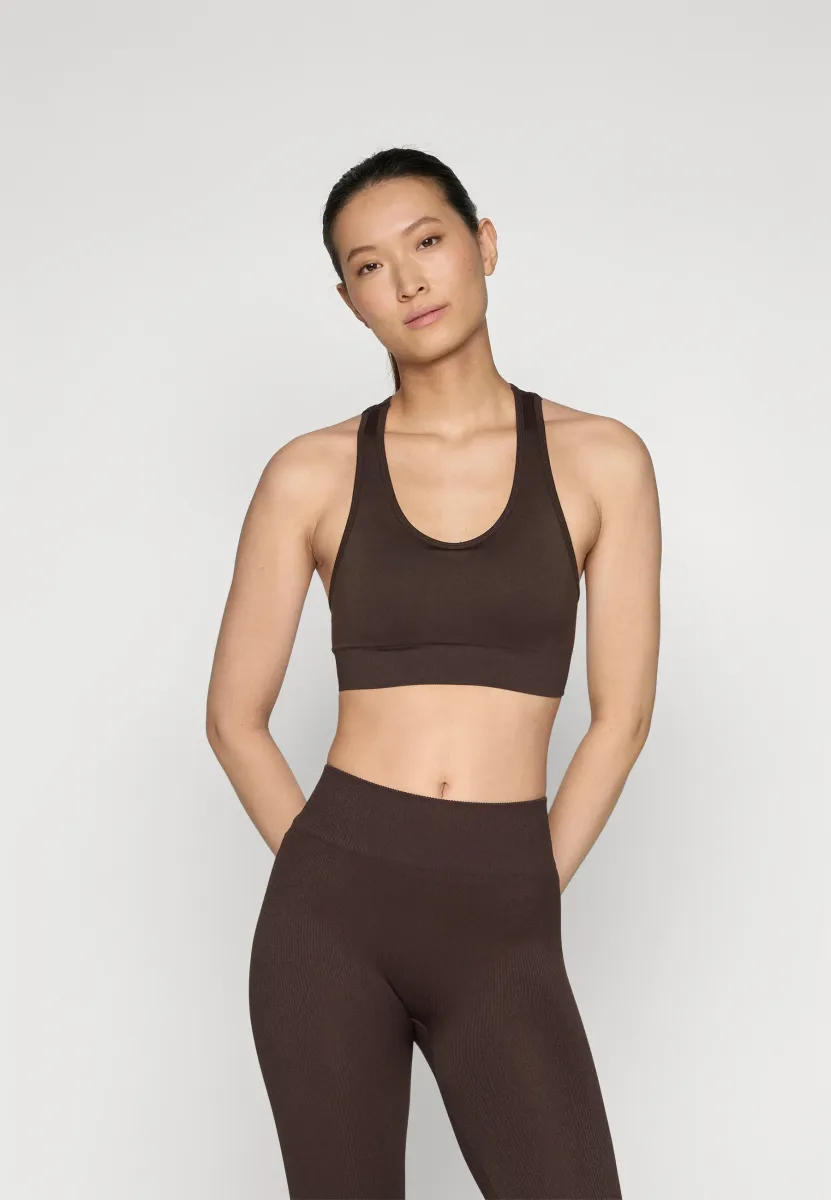 ONPDAISY-2 SEAM BRA  - Sport-BH mit mittlerer Stützkraft - chocolate torte