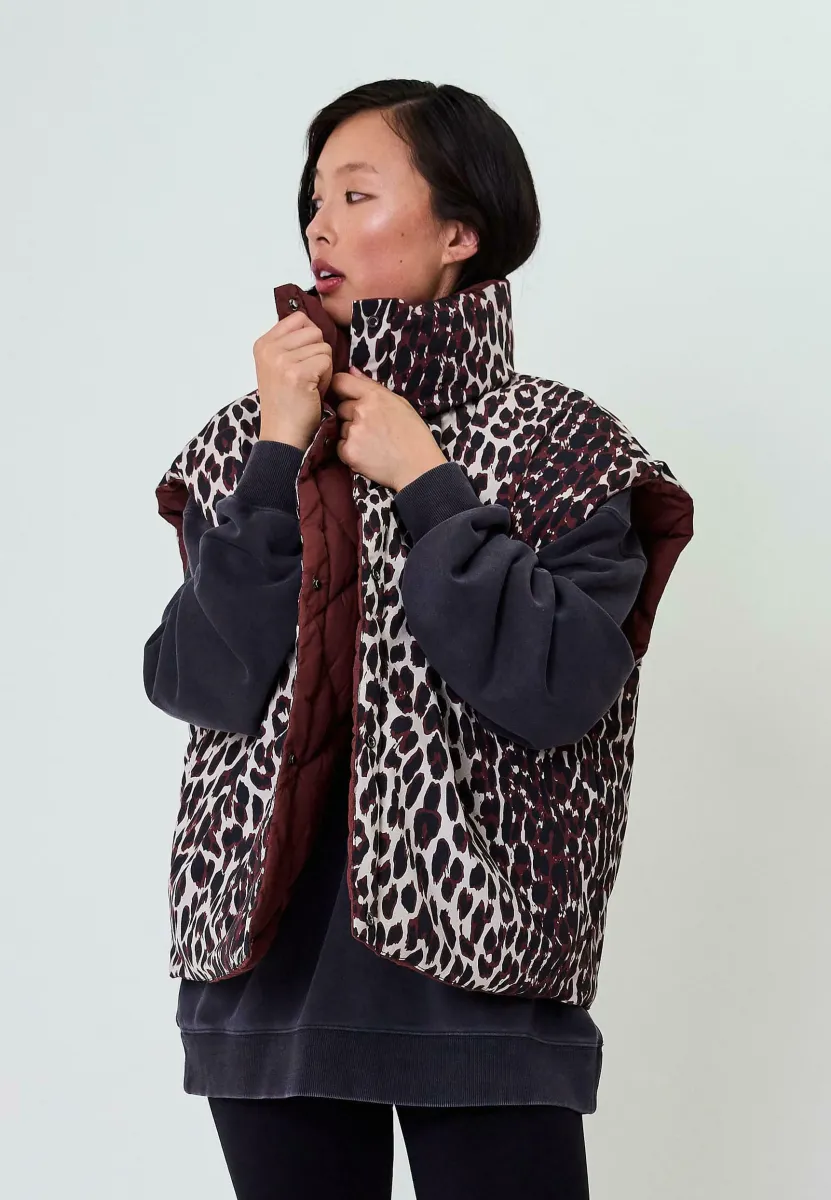 ONYX PUFFER - Weste - cherrywood