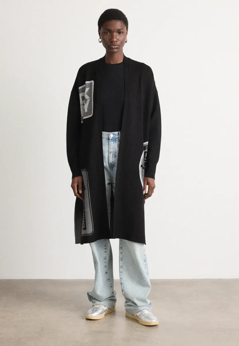 OVERSIZED PATCH CARDIGAN  - Strickjacke - black