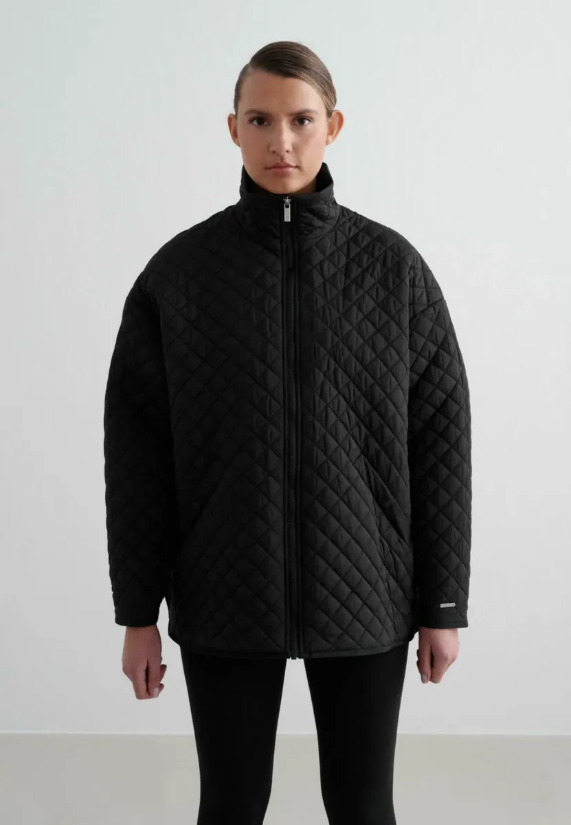 OVERSIZED QUILTED  - Winterjacke - black
