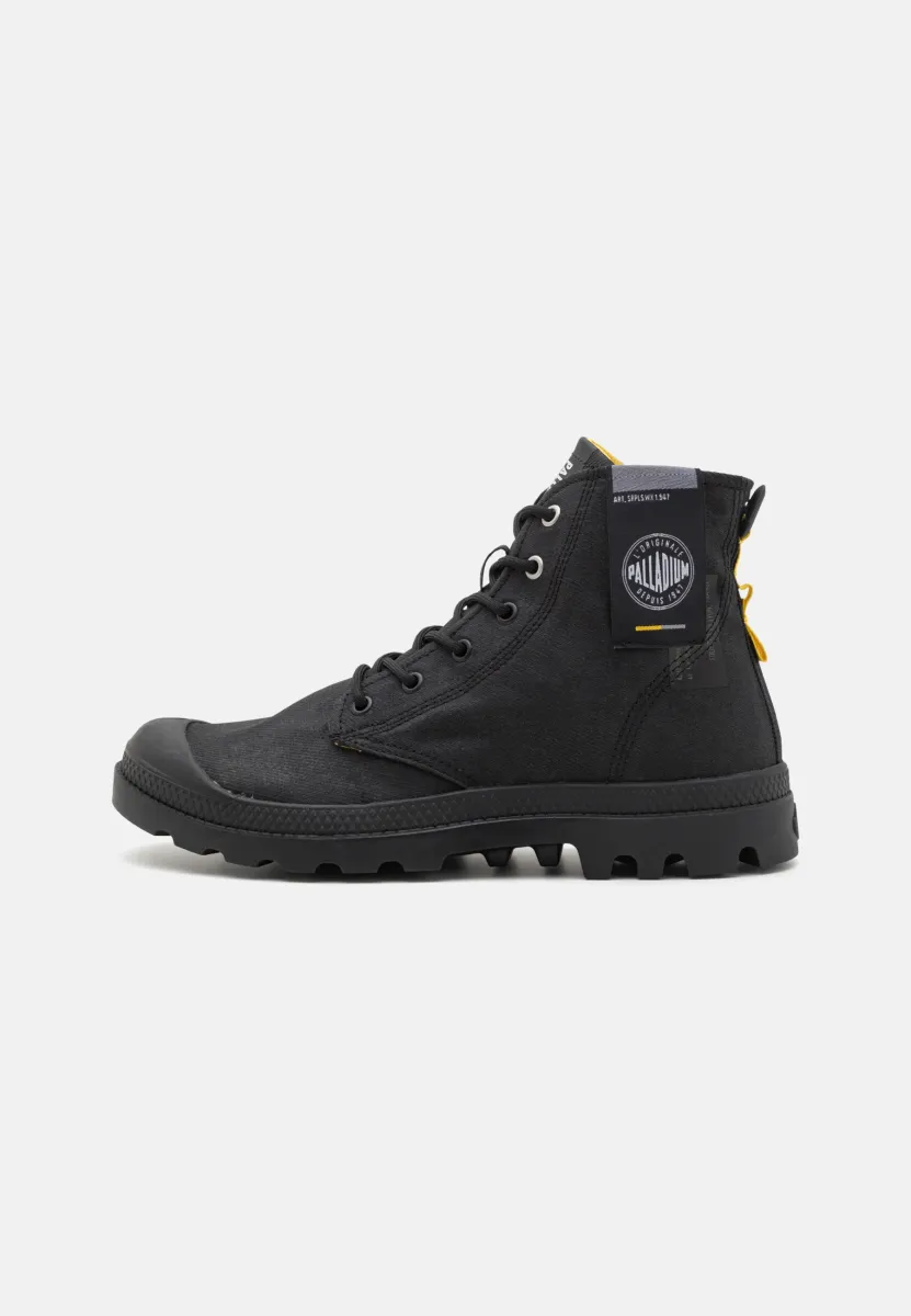 PAMPA SURPLUS UNISEX - Plateaustiefelette - black